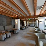Hotel Hydrama Grand